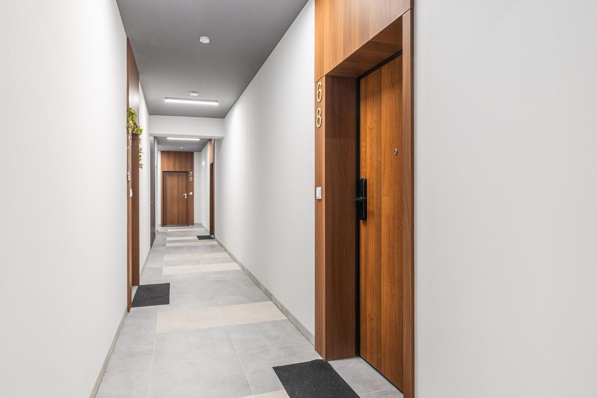 Superapart Herbu Janina 4, Wilanow, Szpital Medicover, Paley, Parking Varsovia Exterior foto